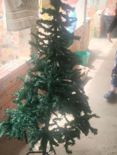 Vendo Pinheirinho natal