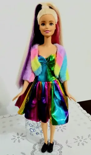 Barbie Rainbow Sparkle Hair - Cabelos de Arco-íris 