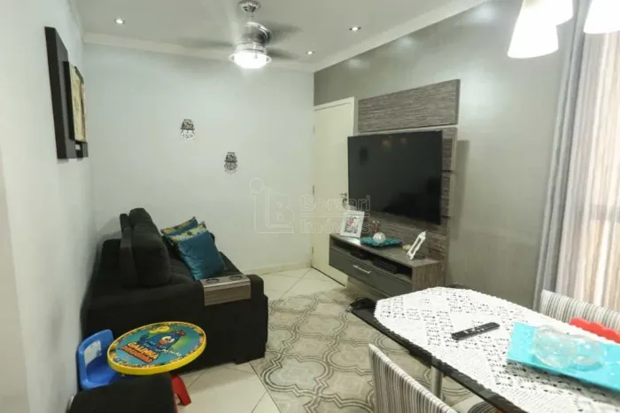 Venda de Apartamentos / Padrão na cidade de Araraquara