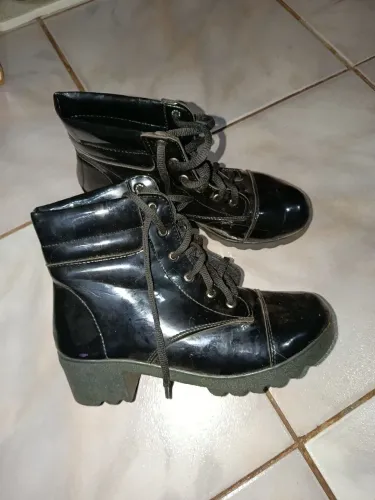 Bota melissa