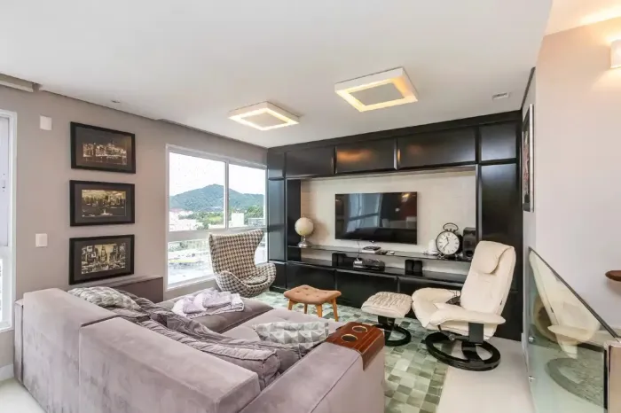 Cobertura 3 Suítes com Terraço e Piscina Aluguel Anual Balneário Camboriú