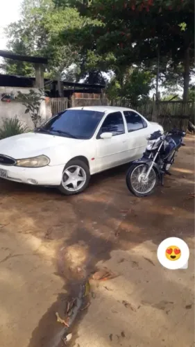 Ford Mondeo CLX 2.0i 4P MEC 1998