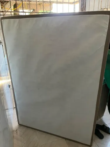 Base de cama box conservada 