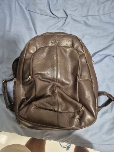 Mochila Em Couro Legítimo