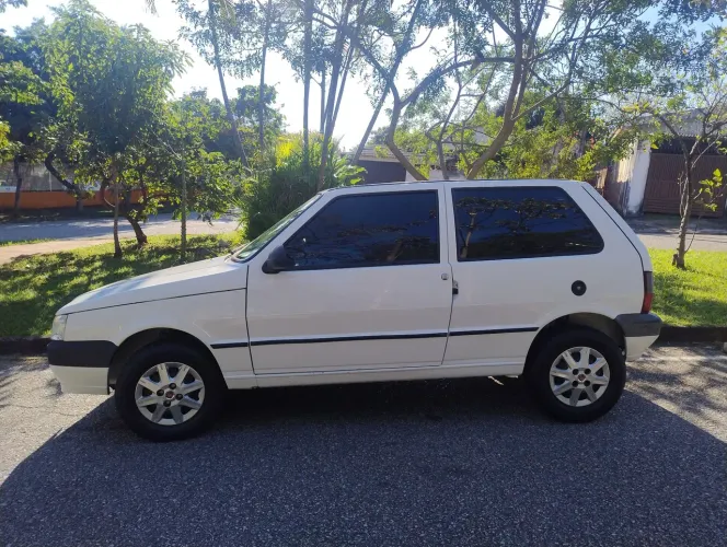 Fiat Uno Mille 1.0 Fire/ F.flex/ Economy 2P 2013