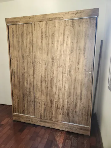 Guarda roupa