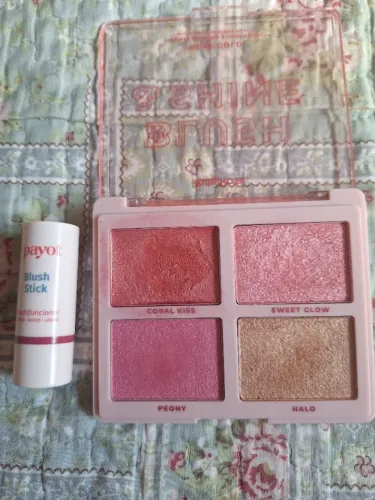 Blushes rosados
