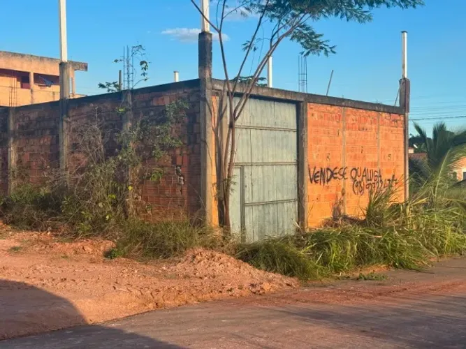 Terreno 10×30 - Quitado  com estrutura para Galpão Perfeito para Oficina ou Empres