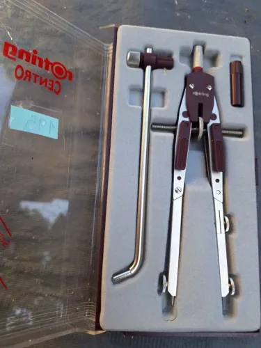 Compasso Rotring Centro Giant com ajuste rápido e barra de extensão de 640 mm