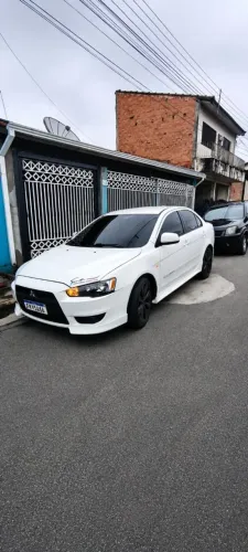 Mitsubishi Lancer 2.0 16V 160cv Aut. 2013