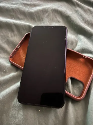 iPhone 11 pro max troca 