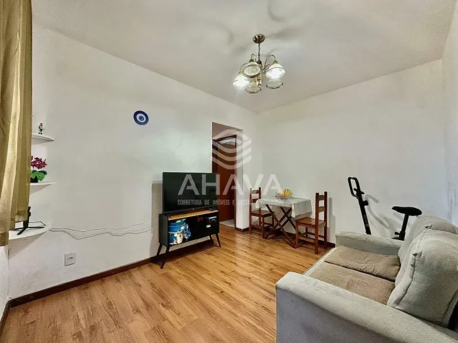 Apartamento à Venda com 2 Quartos com 1 Suíte, 1 Vagas, 51 m², Bairro Planalto