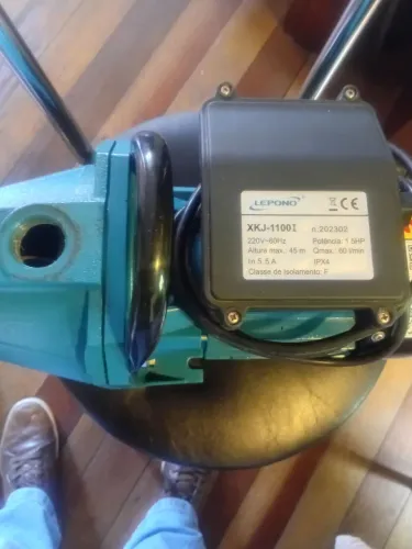 Vendo bomba água marca lepono
