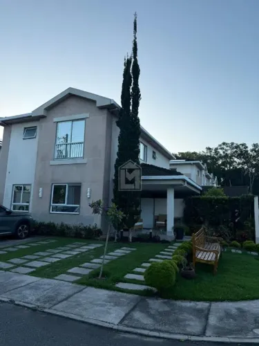 Casa em Condomínio, 4 quartos Qrts para para aluguel, com 300 m², no Bicanga,Serra.