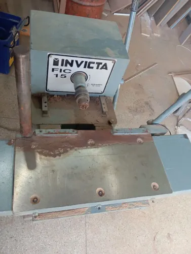 Furadeira horizontal industrial invicta
