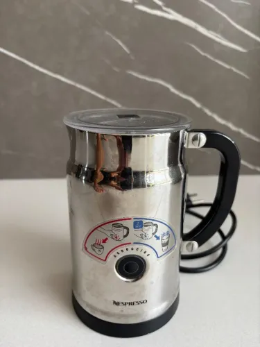 Aeroccino Plus Espumador (Esquenta) De Leite Nespresso 
