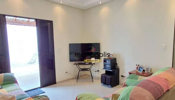 Casa com 3 dormitórios à venda, 200 m² por R$ 1.100.000,00 - Barcelona - São Caetano do Su