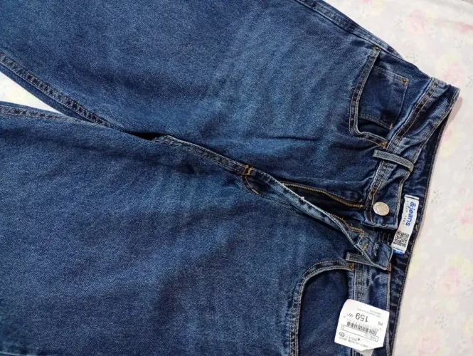 Calça jeans wide leg feminina