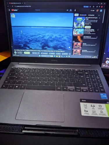 Notebook para exigentes ( troco em caixa bob ou trio )