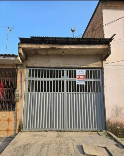 Vendo casa no conjunto Satélite