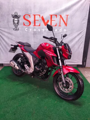 YAMAHA FAZER 250