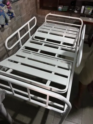 Cama Hospitalar Dellamed DX2 - 2 Movimentos Manual - Até 180 kg