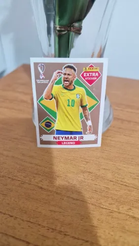 Figurinha legend bronze do neymar 2022