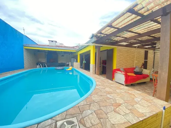Casa 5 Quartos Piscina Centro Guaratuba-Pr ao lado do Iate Clube 