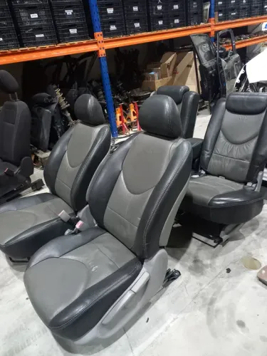 Jogo de bancos Toyota Rav4 2.4 4x4 2006 2012