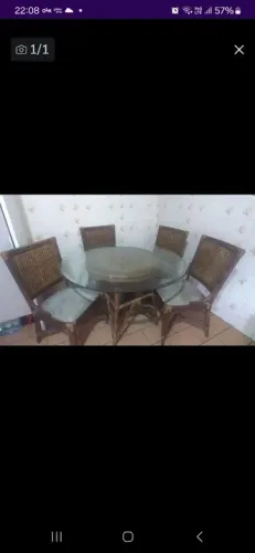 Mesa de Junco com Apui
