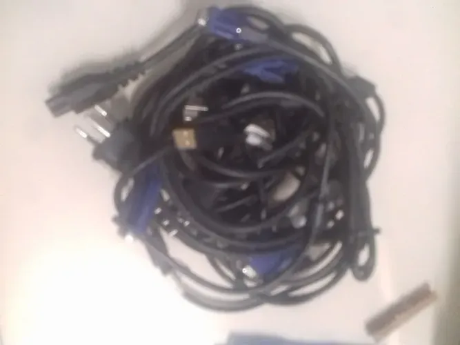Cabos vga, cabos de força e sata para pc