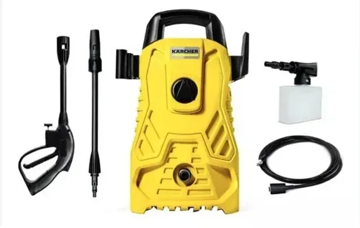 LAVADORA DE ALTA PRESSÃO KARCHER COMPACTA