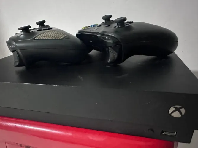 X Box One X+9 jogos