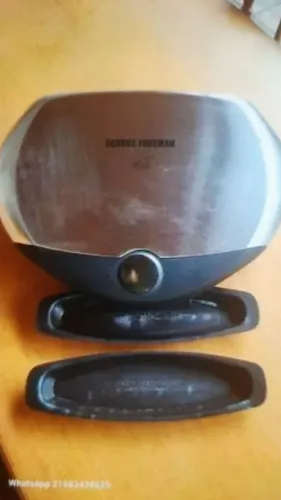 George Foreman Grill Elétrico