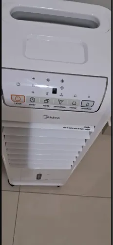 Climatizador excelente com controle 