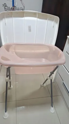 Banheira com trocador Burigoto rosa