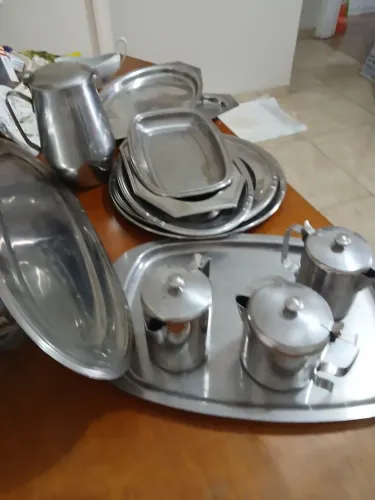  [KIT BANDEJAS DE INOX - 9UND] + [KIT CHÁ - 4 PEÇAS] [RESTAURANTE]