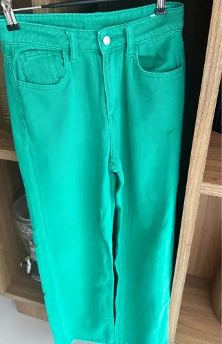Calça verde