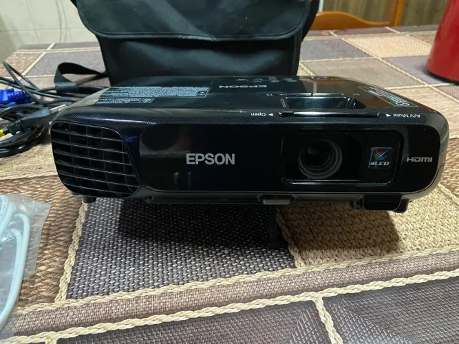 Projetor Epson Powerlight S18