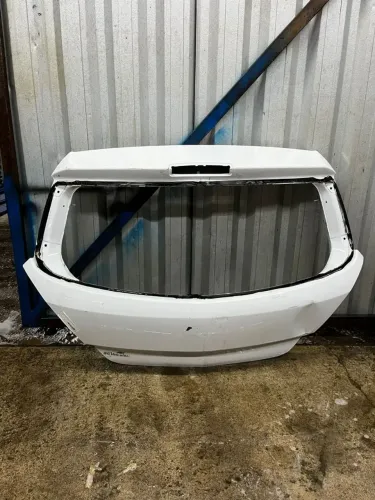 Tampa Traseira GM Vectra - RS Auto Peças