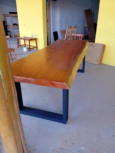Mesa rustica