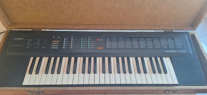 Teclado Casio CT -420