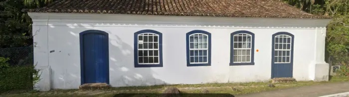 PÉ NA AREIA no Sambaqui | Casa Histórica 1765 | Temporada