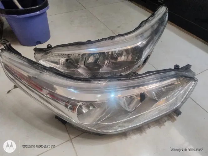 Farol Yaris (Original)