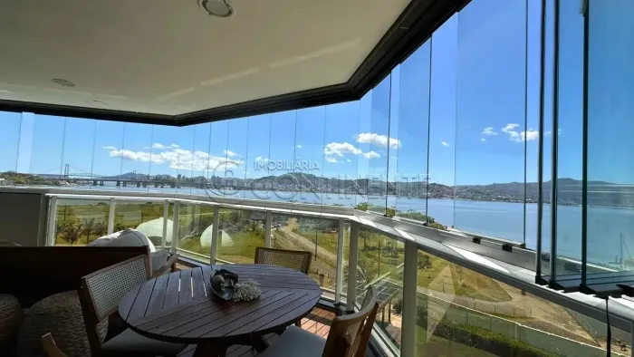APARTAMENTO À VENDA EM COQUEIROS - 316 METROS PRIVATIVOS - VISTA MAR - 03 SUÍTES - 03 VAGA