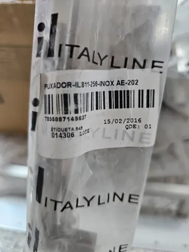 20 peças puxador de inox italyne quadrado  26cm 