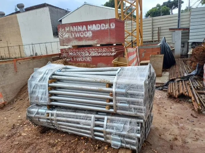 Escoras Metálicas para Construção Civil vendo