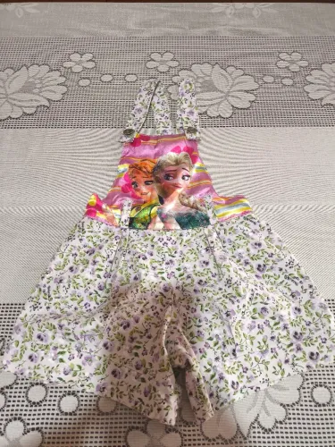 Jardineira infantil Tam 3 anos