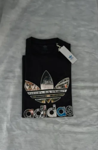 Camiseta Adidas Dill Trefoil Photo - P/M - Original