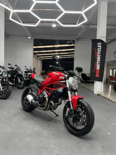 Ducati Monster 803cc - 2018 | Apenas 7.387 km | Impecável!